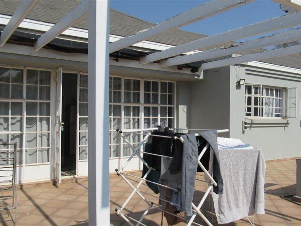 6 Bedroom Property for Sale in Strathavon Gauteng