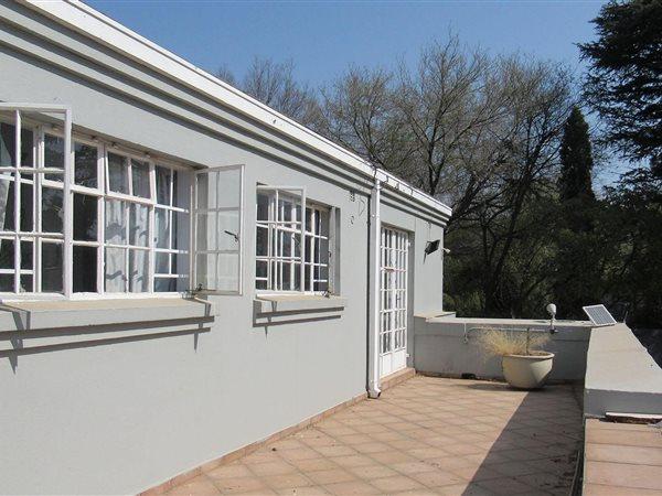 6 Bedroom Property for Sale in Strathavon Gauteng