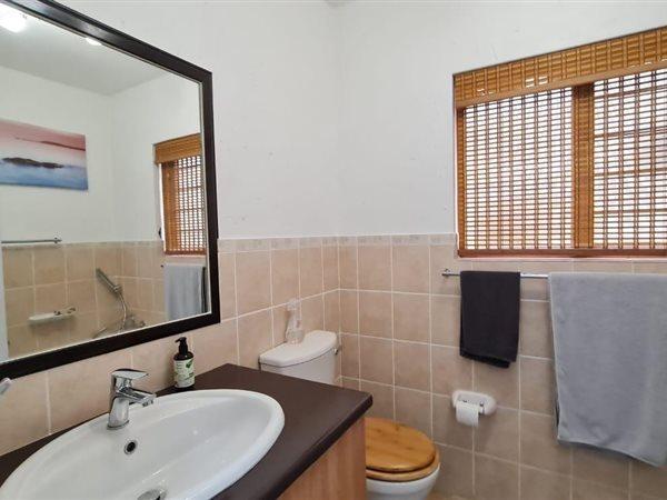 2 Bedroom Property for Sale in Sunninghill Gauteng
