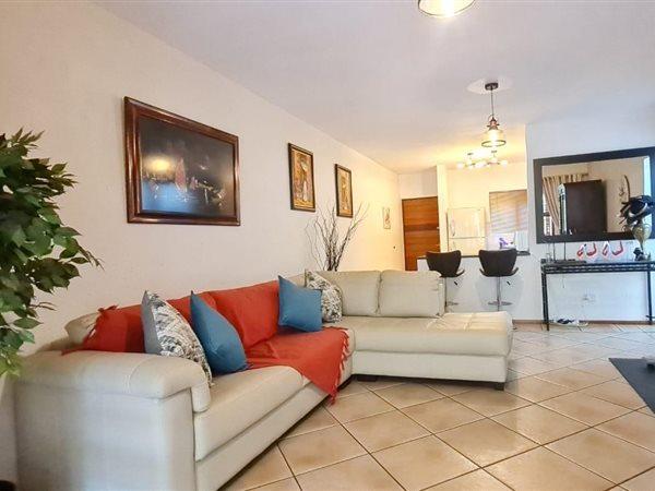 2 Bedroom Property for Sale in Sunninghill Gauteng
