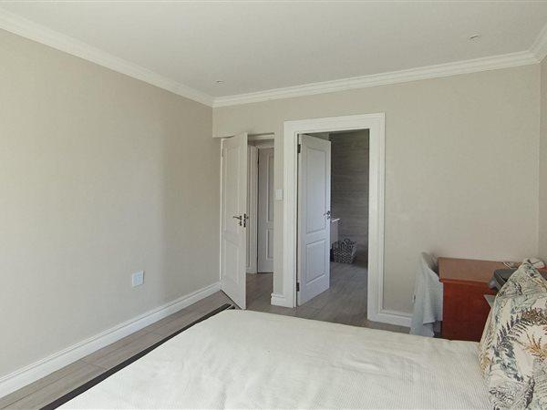 4 Bedroom Property for Sale in Blue Valley Golf Estate Gauteng