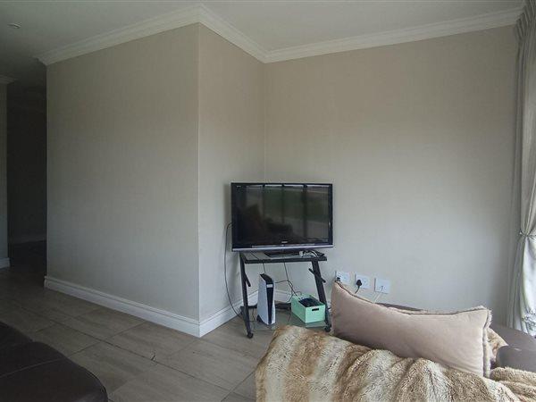 4 Bedroom Property for Sale in Blue Valley Golf Estate Gauteng