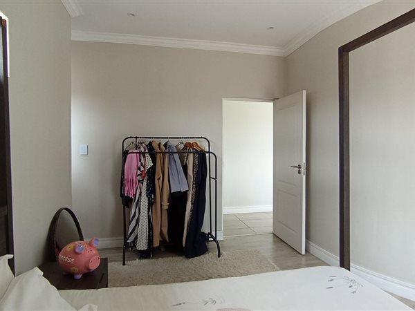 4 Bedroom Property for Sale in Blue Valley Golf Estate Gauteng
