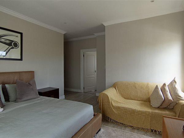 4 Bedroom Property for Sale in Blue Valley Golf Estate Gauteng