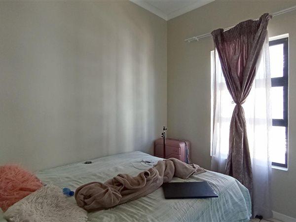 2 Bedroom Property for Sale in Grand Central Gauteng