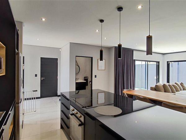 3 Bedroom Property for Sale in Edenvale Central Gauteng
