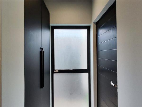 3 Bedroom Property for Sale in Edenvale Central Gauteng