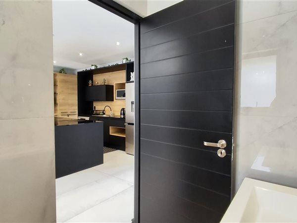 3 Bedroom Property for Sale in Edenvale Central Gauteng