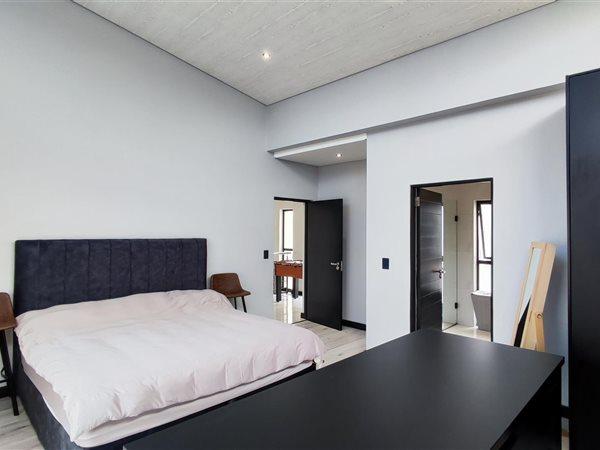 3 Bedroom Property for Sale in Edenvale Central Gauteng