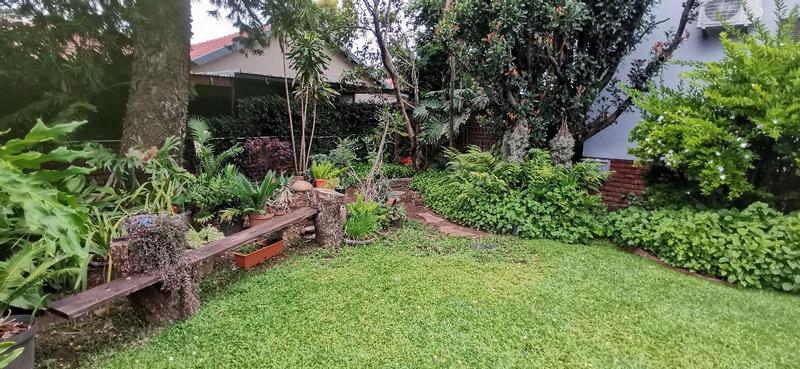5 Bedroom Property for Sale in Florauna Gauteng