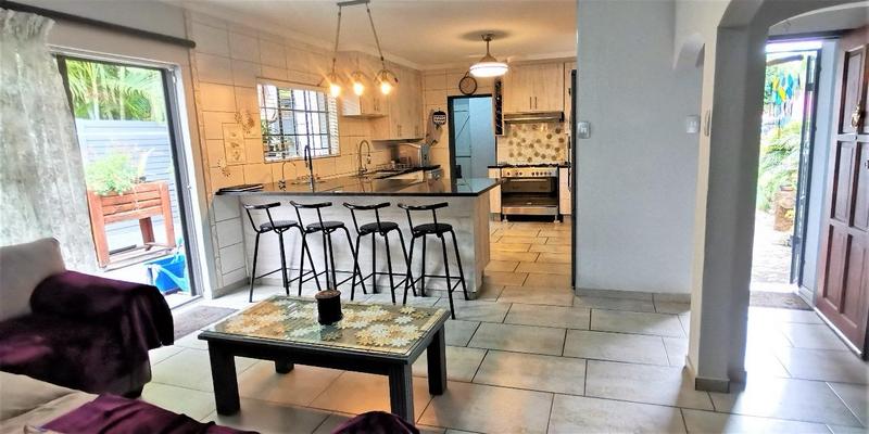 5 Bedroom Property for Sale in Florauna Gauteng