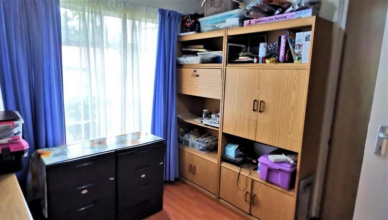 5 Bedroom Property for Sale in Florauna Gauteng