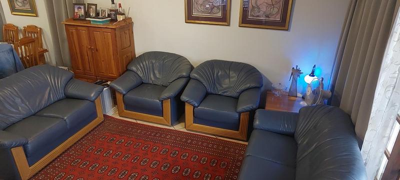 2 Bedroom Property for Sale in Montana Tuine Gauteng