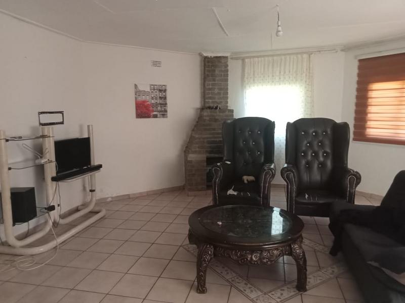 3 Bedroom Property for Sale in Eikenhof Gauteng