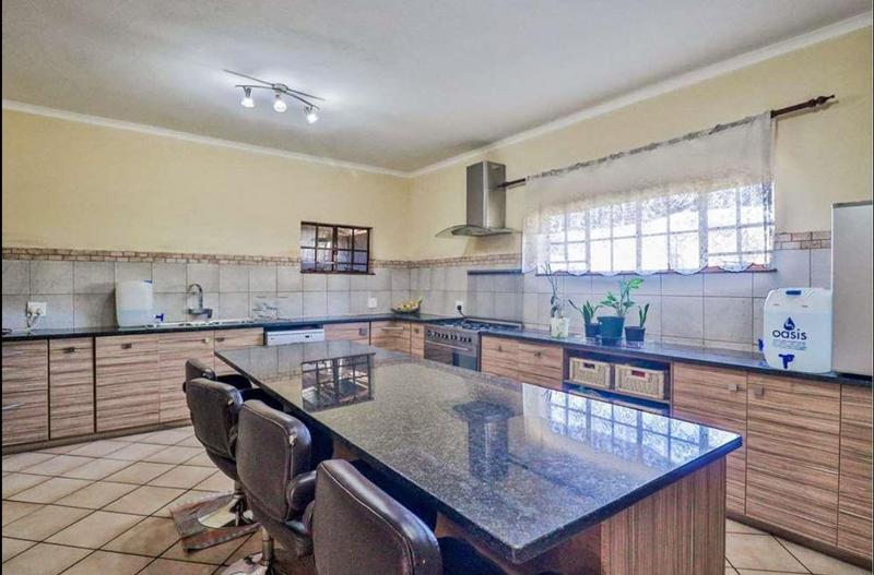 Commercial Property for Sale in Glen Austin Gauteng