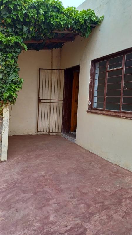 Commercial Property for Sale in Glen Austin Gauteng