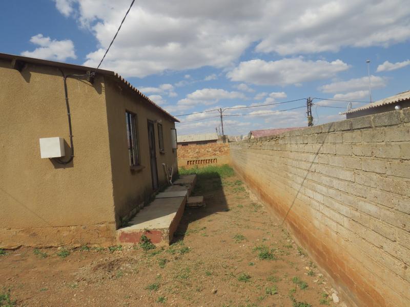 2 Bedroom Property for Sale in Stretford Gauteng