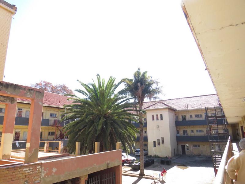 2 Bedroom Property for Sale in Florida Gauteng