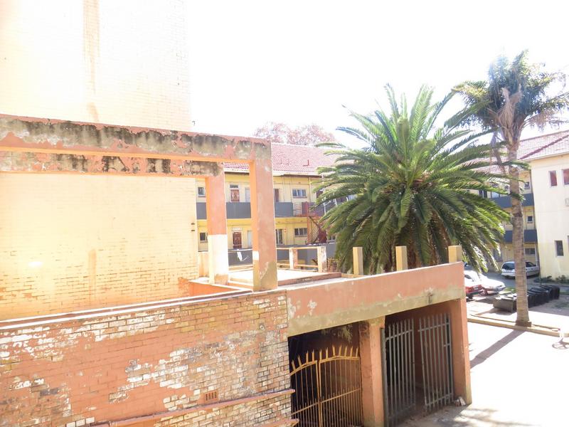 2 Bedroom Property for Sale in Florida Gauteng