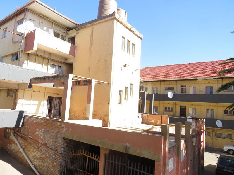 2 Bedroom Property for Sale in Florida Gauteng