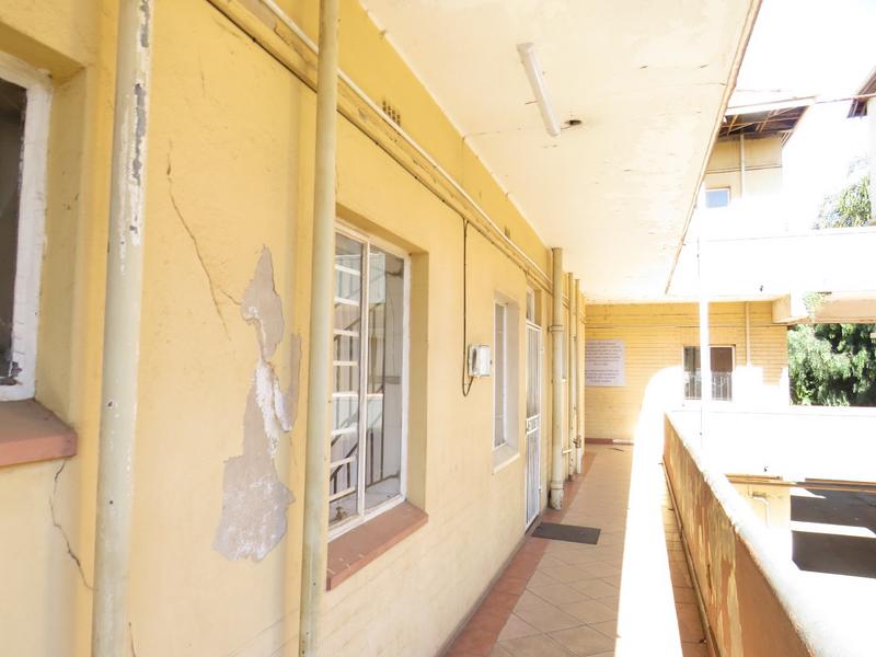 2 Bedroom Property for Sale in Florida Gauteng