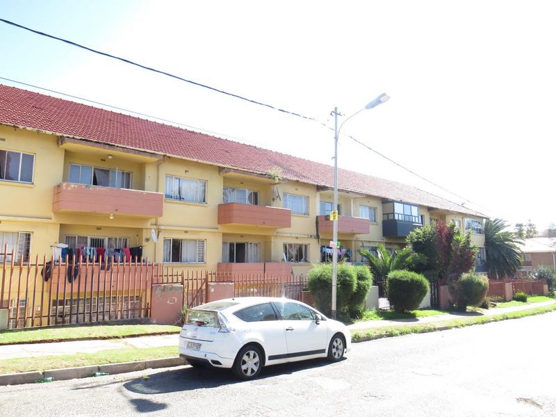 2 Bedroom Property for Sale in Florida Gauteng
