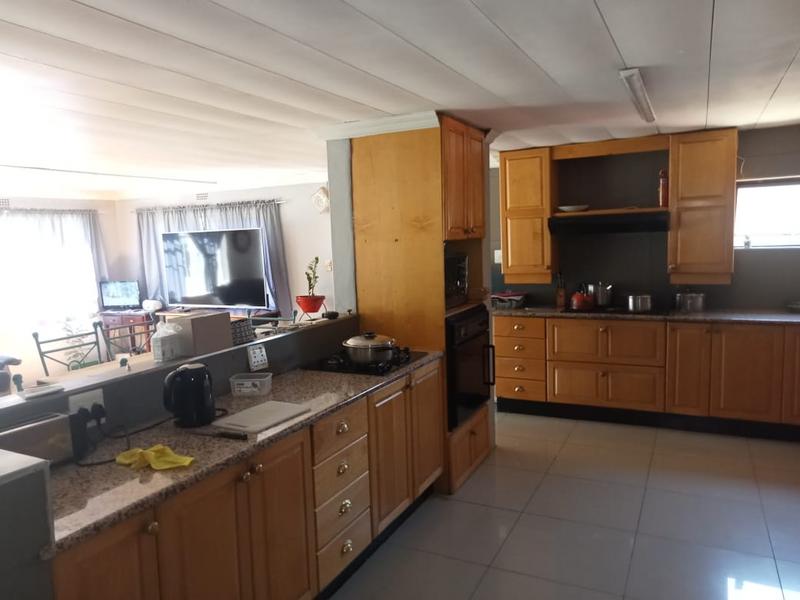 4 Bedroom Property for Sale in Florida Gauteng