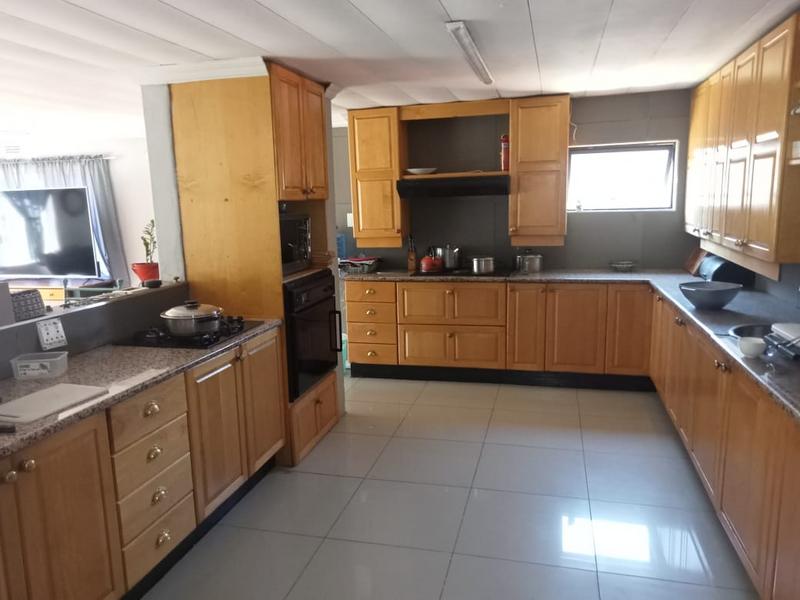 4 Bedroom Property for Sale in Florida Gauteng