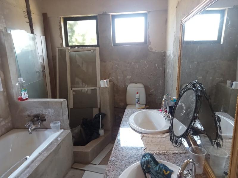4 Bedroom Property for Sale in Florida Gauteng