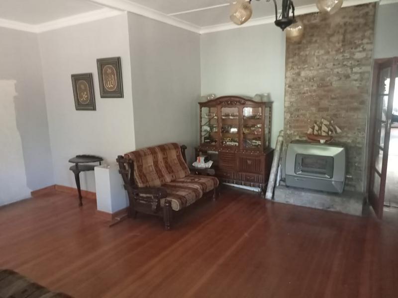 4 Bedroom Property for Sale in Florida Gauteng