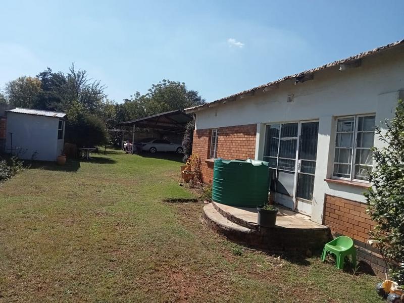 4 Bedroom Property for Sale in Florida Gauteng