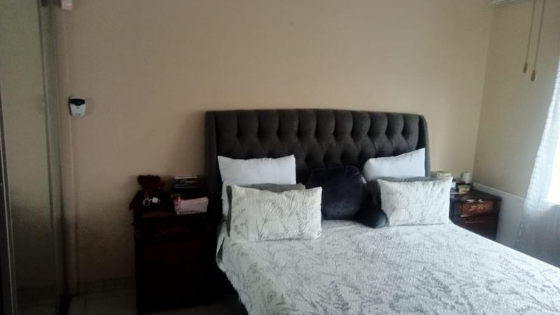 3 Bedroom Property for Sale in Florida North Gauteng