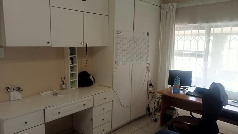 3 Bedroom Property for Sale in Florida North Gauteng
