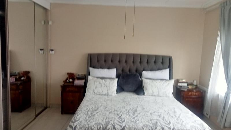 3 Bedroom Property for Sale in Florida North Gauteng