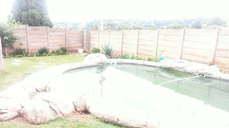 3 Bedroom Property for Sale in Florida North Gauteng