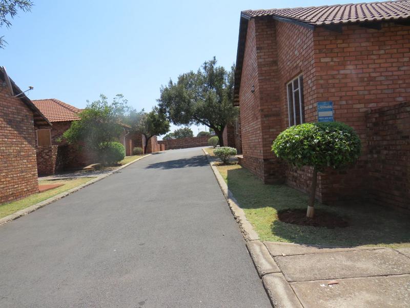 3 Bedroom Property for Sale in Reefhaven Gauteng