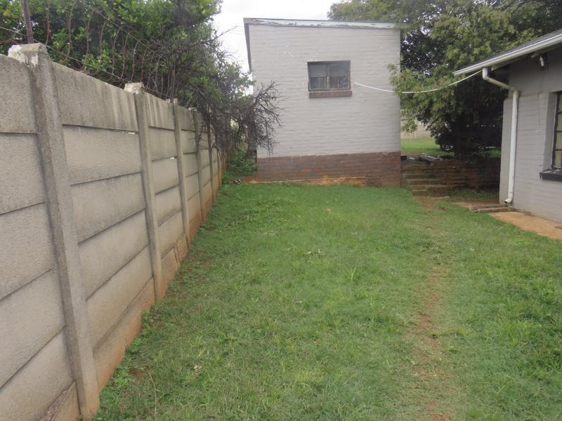 18 Bedroom Property for Sale in Roodepoort West Gauteng