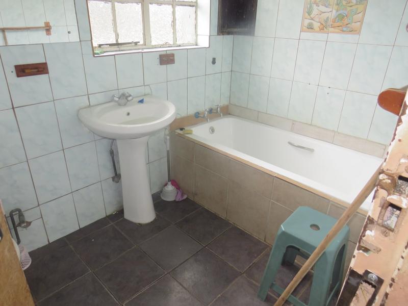18 Bedroom Property for Sale in Roodepoort West Gauteng
