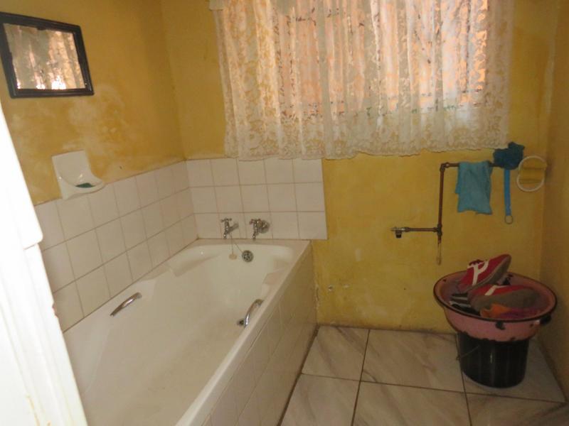 3 Bedroom Property for Sale in Dobsonville Gauteng