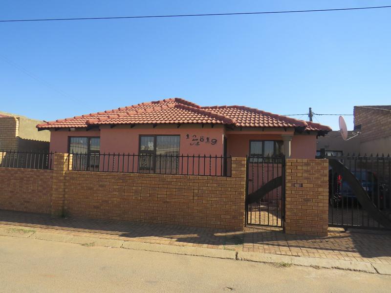 3 Bedroom Property for Sale in Dobsonville Gauteng