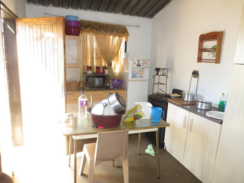 2 Bedroom Property for Sale in Tshepisong Gauteng