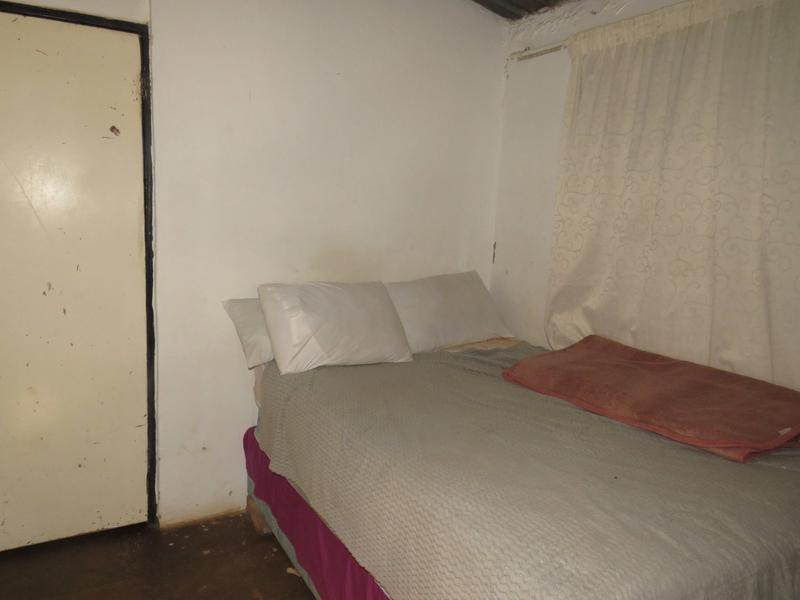 2 Bedroom Property for Sale in Tshepisong Gauteng