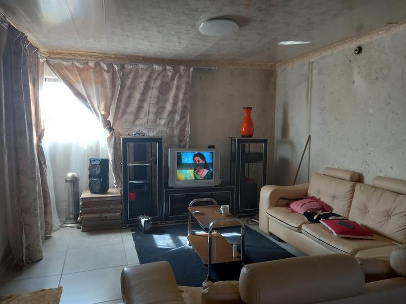 3 Bedroom Property for Sale in Tshepisong Gauteng