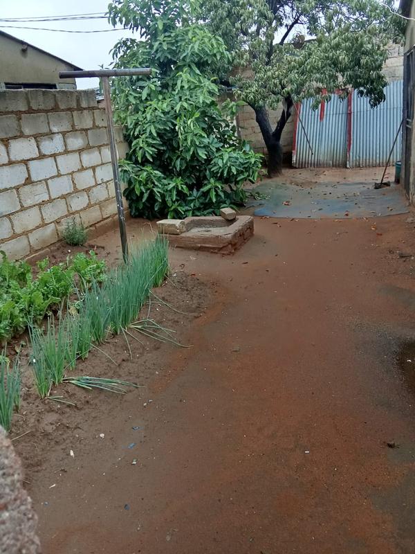 2 Bedroom Property for Sale in Tshepisong Gauteng