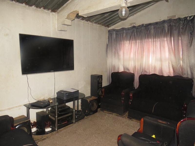 3 Bedroom Property for Sale in Tshepisong Gauteng