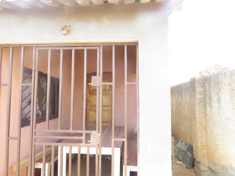 3 Bedroom Property for Sale in Tshepisong Gauteng