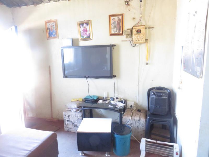 2 Bedroom Property for Sale in Tshepisong Gauteng