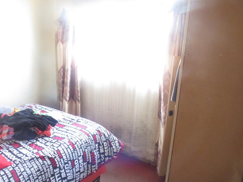 2 Bedroom Property for Sale in Tshepisong Gauteng