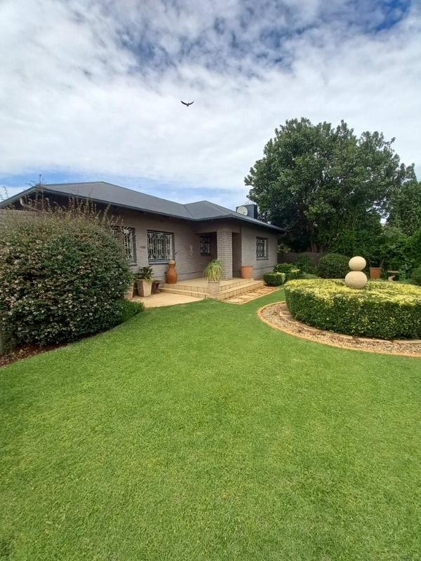 3 Bedroom Property for Sale in Carletonville Gauteng