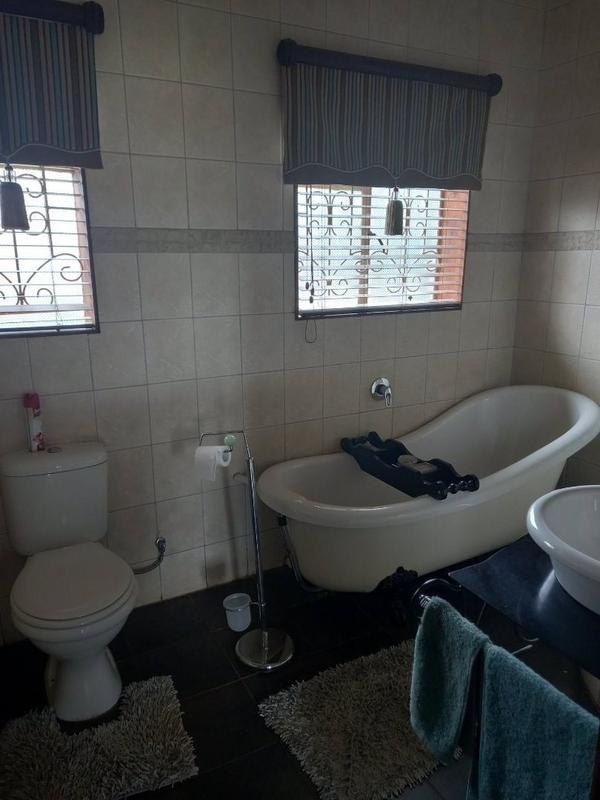 3 Bedroom Property for Sale in Carletonville Gauteng